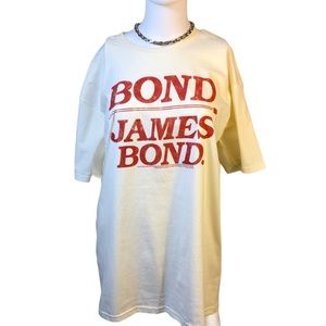 NWOT James Bond Ivory and Red Tee Size Large